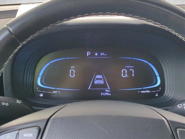 Used 2024 Hyundai Venue SEL FWD image 11