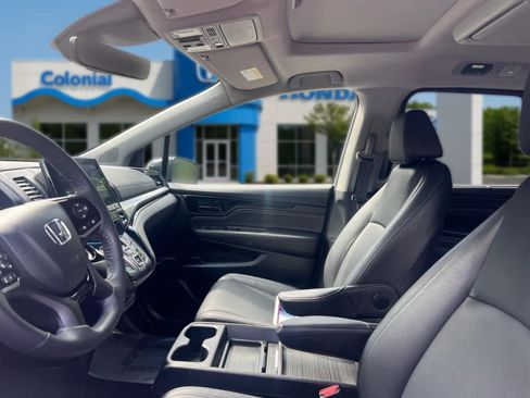 Used 2024 Honda Odyssey Touring image 12