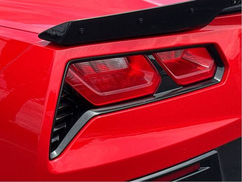 Used 2017 Chevrolet Corvette Grand Sport RWD image 6