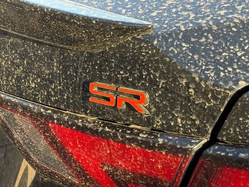 Used 2025 Nissan Sentra SR FWD image 11