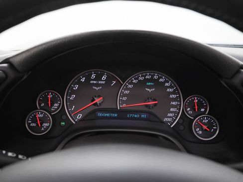 Used 2009 Chevrolet Corvette Convertible w/ Preferred Equipment Group RWD image 22