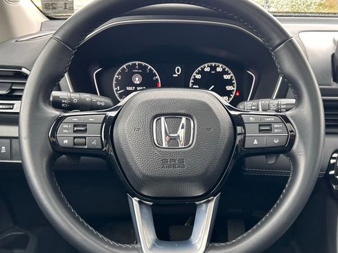 Used 2024 Honda Pilot Touring image 29