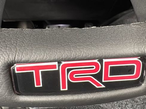 Used 2025 Toyota Tacoma TRD Sport image 22