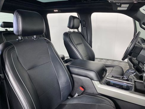 Used 2016 Ford F150 Lariat w/ Equipment Group 502A Luxury AWD/4WD image 14