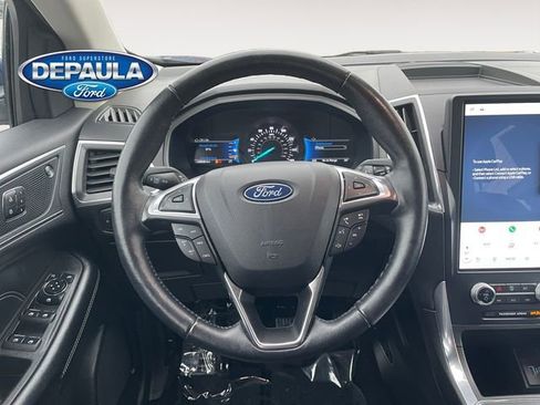 Used 2023 Ford Edge Titanium image 15