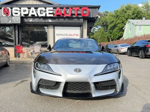 Used 2021 Toyota Supra Premium w/ Driver Assist Package RWD image 2