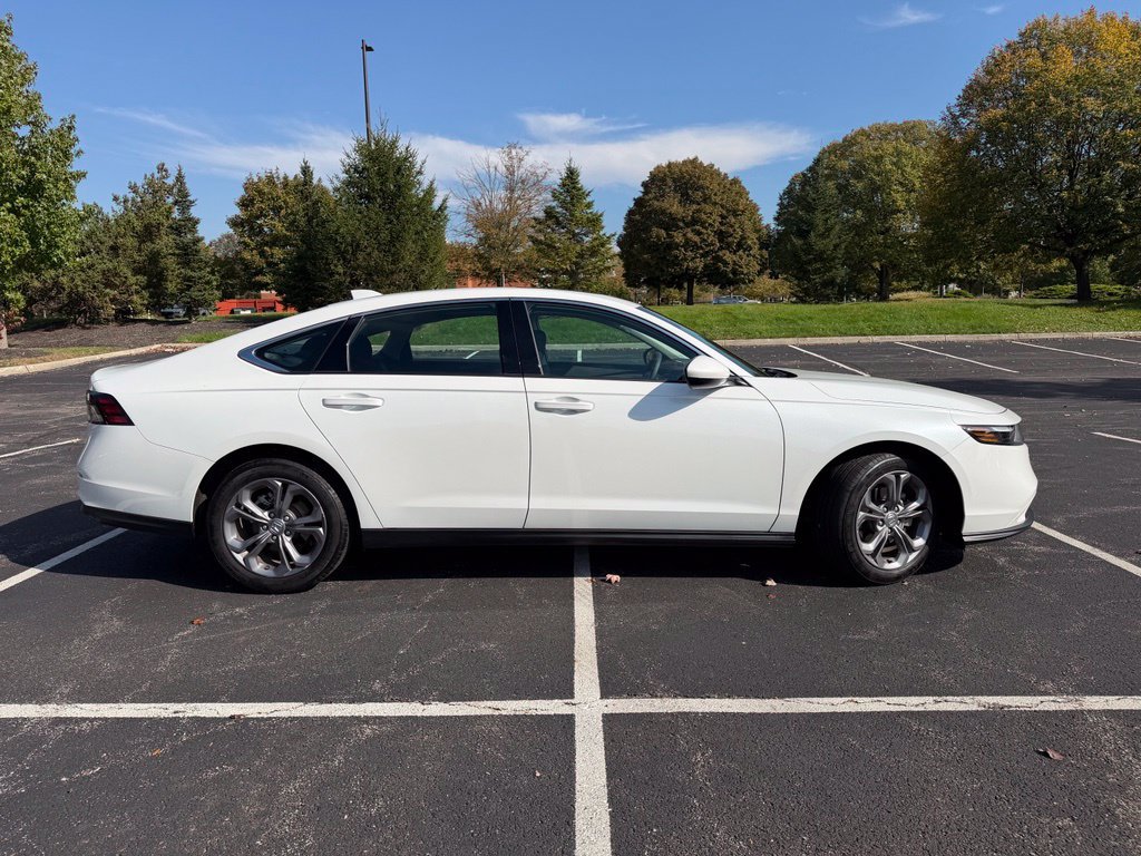 Used 2024 Honda Accord EX image 23