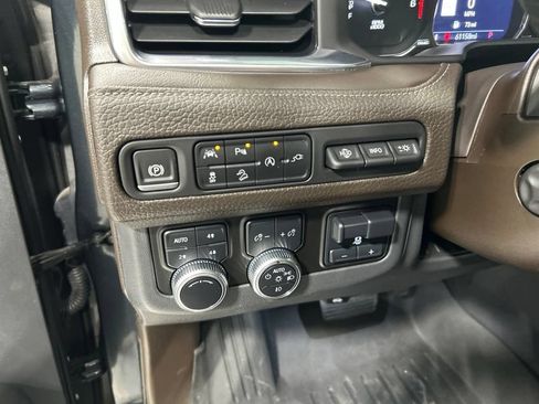 Used 2021 GMC Yukon Denali w/ Max Trailering Package AWD/4WD image 14