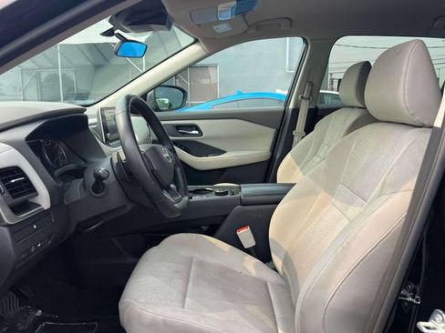Used 2025 Nissan Rogue SV AWD/4WD image 21