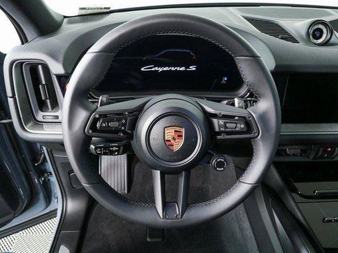 New 2026 Porsche Cayenne S AWD/4WD image 9