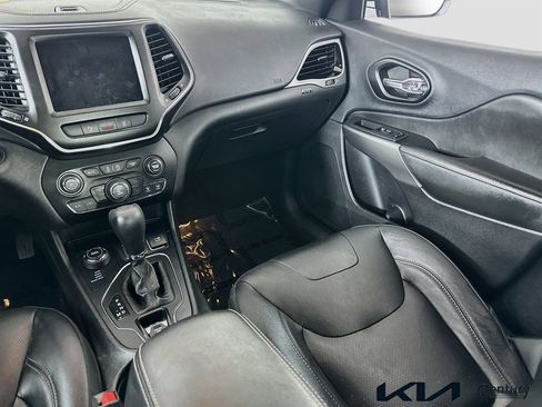 Used 2021 Jeep Cherokee Latitude Lux 80th Anniv w/ Quick Order Package 2YU 80th image 21