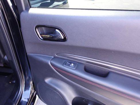 Used 2023 Dodge Durango R/T image 32