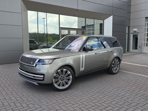 Certified 2023 Land Rover Range Rover Autobiography AWD/4WD image 1