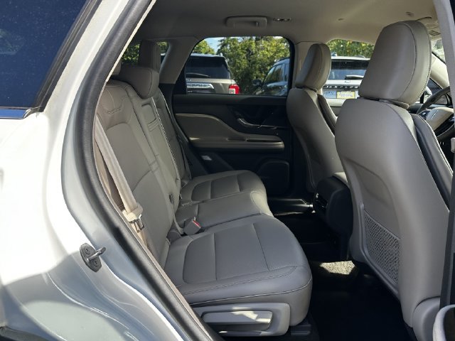 Certified 2023 Lincoln Corsair AWD w/ Equipment Group 101A image 37