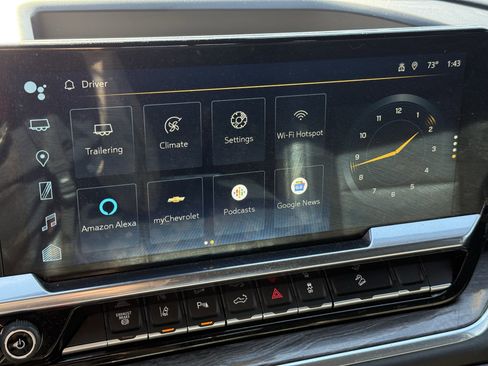 Used 2024 Chevrolet Silverado 2500 LTZ w/ LTZ Convenience Package image 20