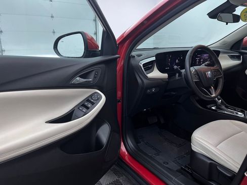 Used 2024 Buick Encore GX Preferred FWD image 15