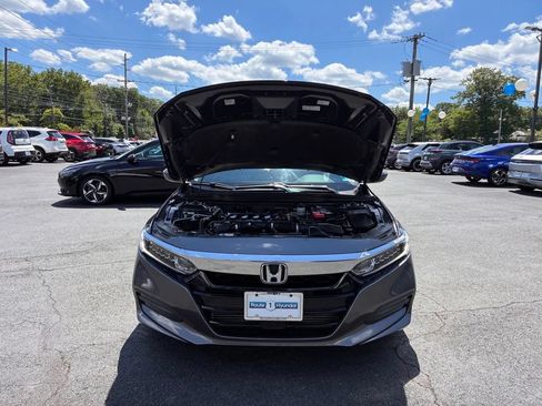 Used 2018 Honda Accord LX image 10