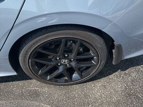 Used 2023 Honda Civic Sport image 20