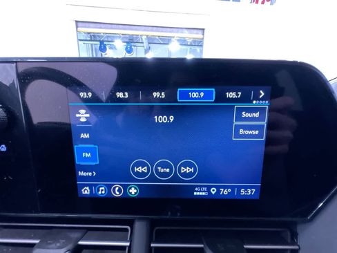 Used 2024 Chevrolet Trax LS w/ LS Convenience Package FWD image 18