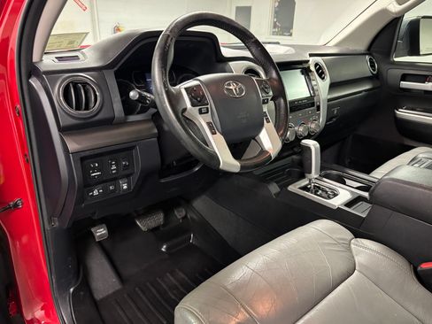 Used 2020 Toyota Tundra SR5 w/ SR5 Leather Package AWD/4WD image 3