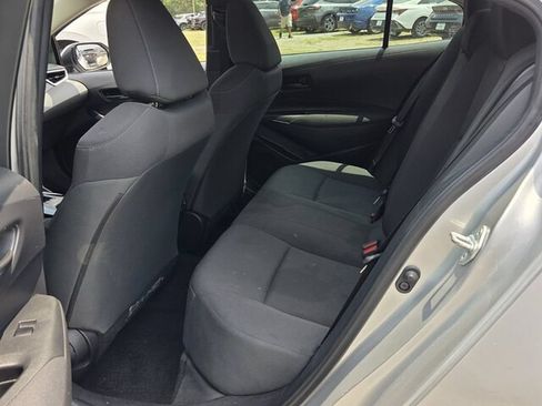 Used 2022 Toyota Corolla LE FWD image 7