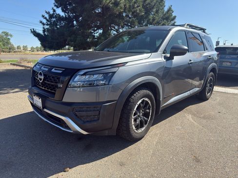 Used 2024 Nissan Pathfinder Rock Creek AWD/4WD image 1