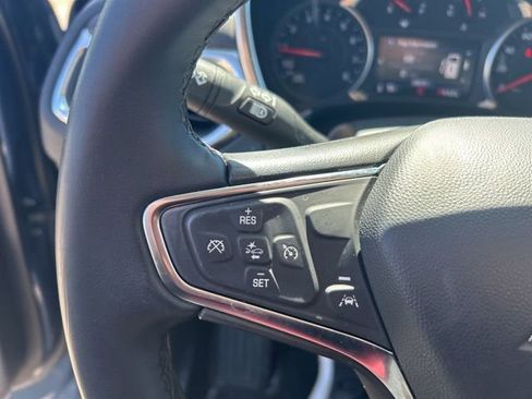 Used 2024 Chevrolet Equinox LT FWD image 7