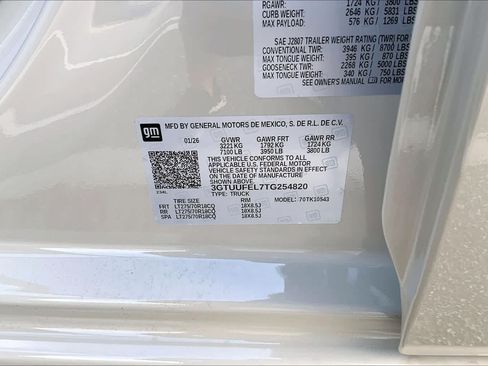 New 2026 GMC Sierra 1500 AT4X AWD/4WD image 17
