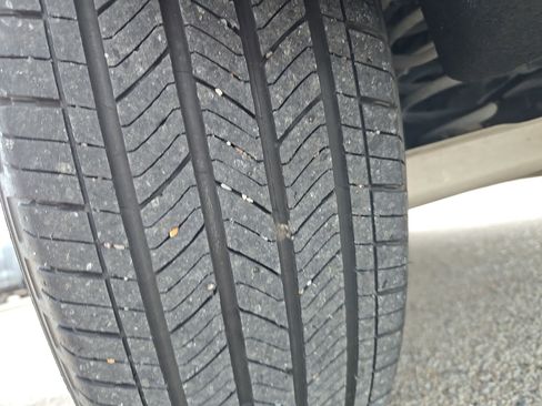 Certified 2024 Ford Escape ST-Line w/ Tech Pack #1 image 14