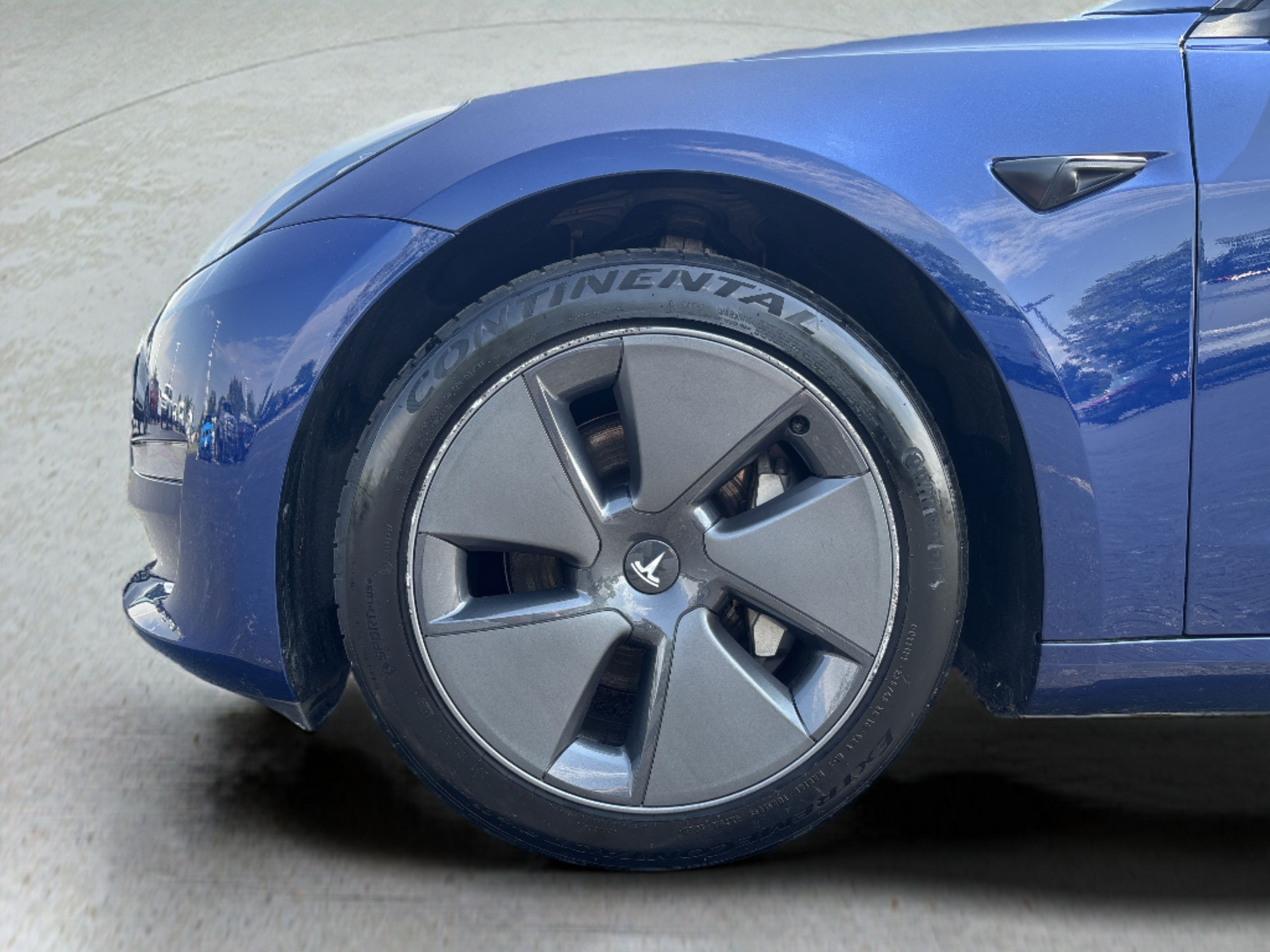 Used 2023 Tesla Model 3 Standard Range RWD image 17