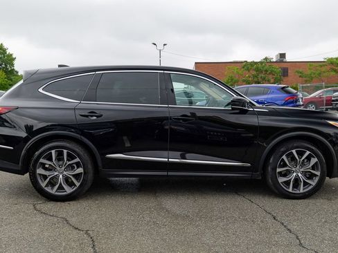 Used 2024 Acura MDX SH-AWD w/ Technology Package image 8