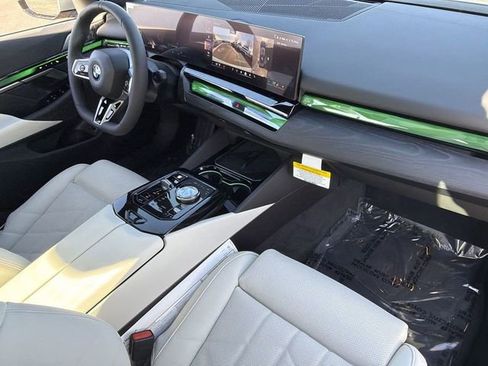 New 2026 BMW 530i w/ M Sport Package image 12