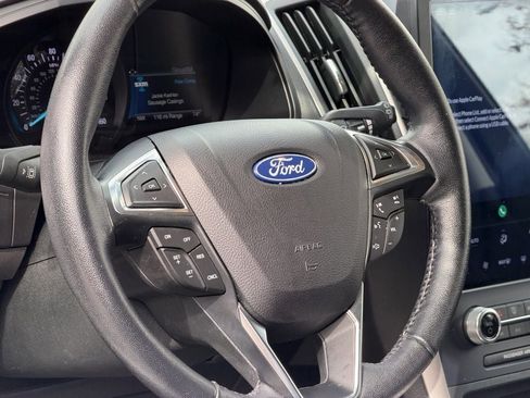 Certified 2023 Ford Edge SEL image 20