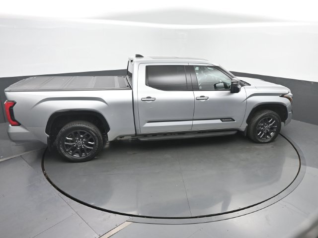 Used 2022 Toyota Tundra Platinum AWD/4WD image 38