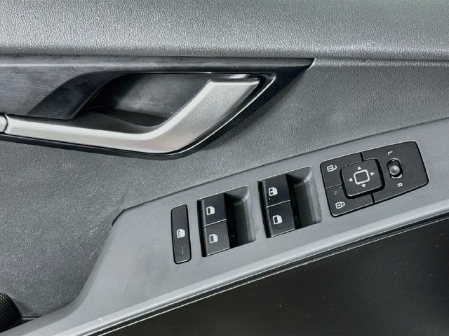 Used 2026 Kia Niro LX FWD image 20