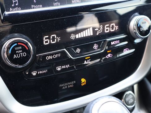 Used 2017 Nissan Murano SL FWD image 23