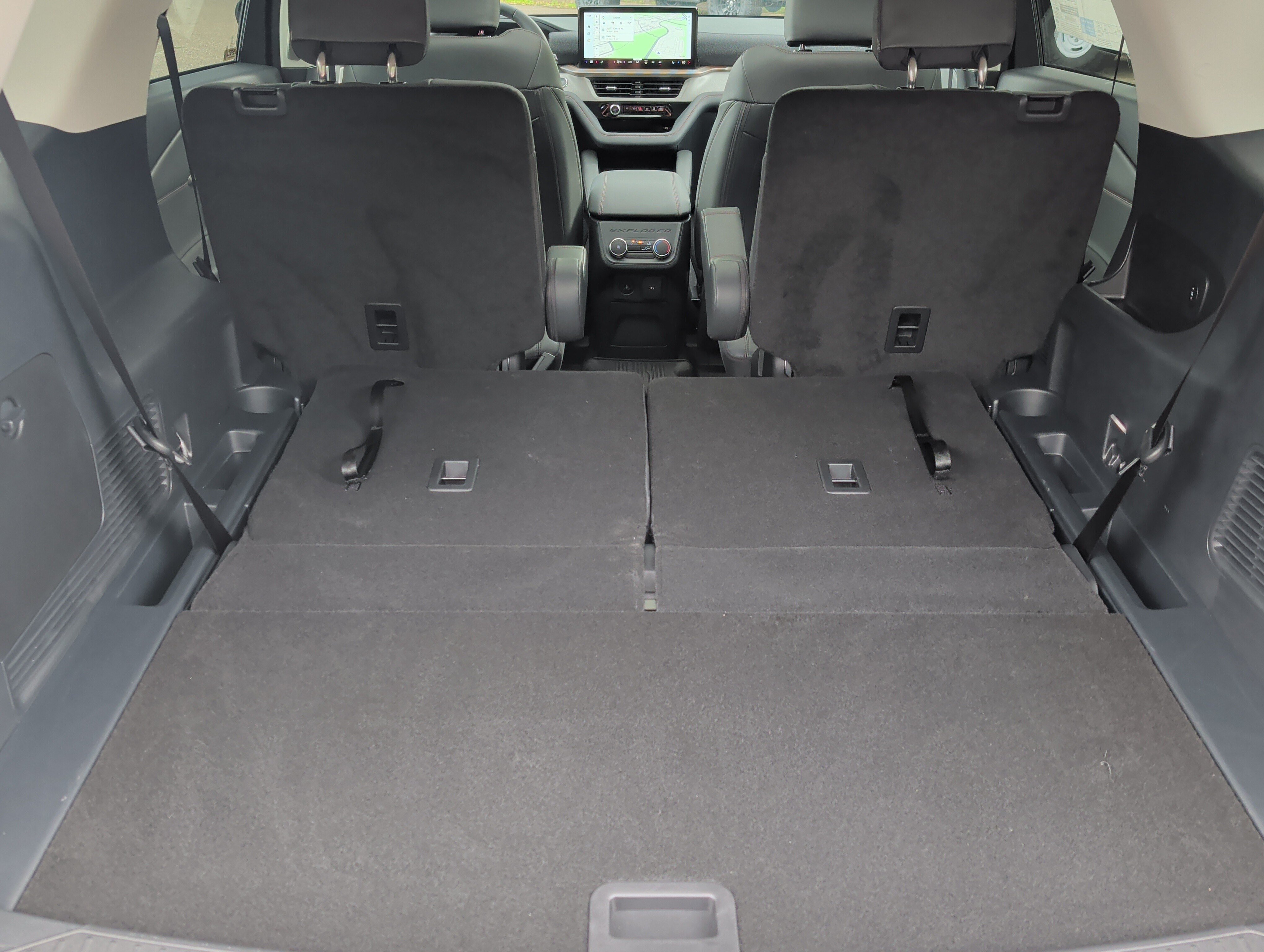 Used 2026 Ford Explorer Active w/ Active Comfort Package AWD/4WD image 18