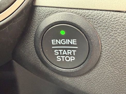 Used 2022 Ford Escape SE w/ Convenience Package AWD/4WD image 16
