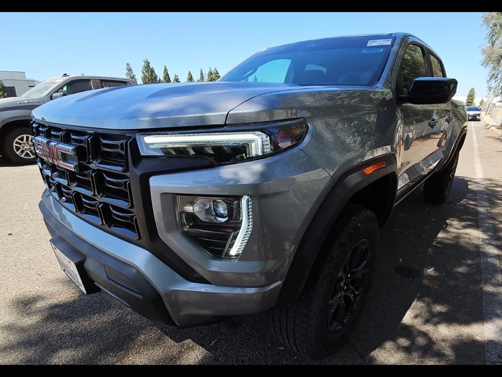 Used 2024 GMC Canyon Elevation RWD image 3