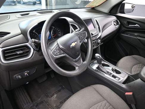 Used 2020 Chevrolet Equinox LT image 10