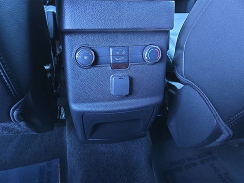 Used 2017 Ford Explorer XLT w/ Equipment Group 202A image 18