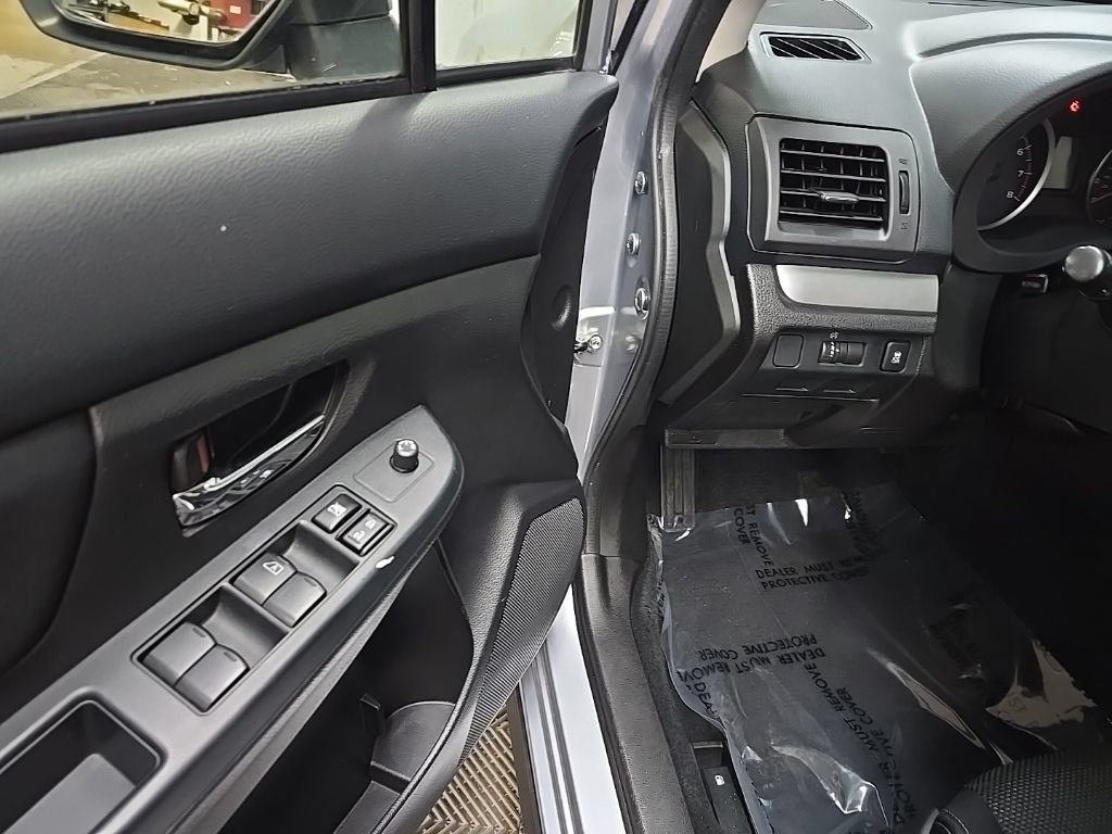 Used 2014 Subaru Crosstrek 2.0i Premium AWD/4WD image 26
