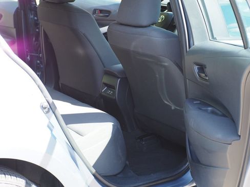 Used 2024 Toyota Corolla LE FWD image 17