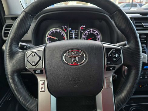 Used 2023 Toyota 4Runner Limited image 25