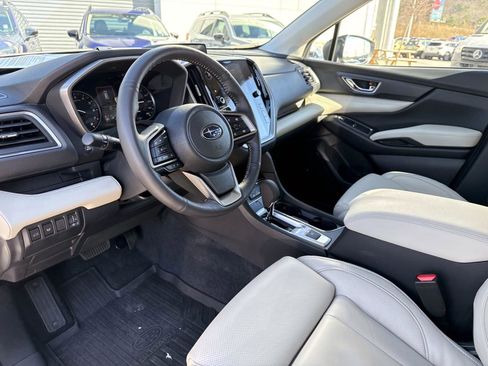 Certified 2025 Subaru Ascent Limited w/ Popular Package #1 image 33