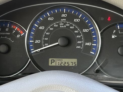 Used 2012 Subaru Forester 2.5X Premium w/ All-Weather Pkg AWD/4WD image 20