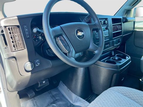 Used 2024 Chevrolet Express 2500 w/ Driver Convenience Package image 9