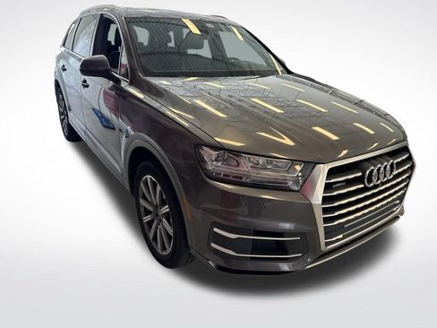 Used 2019 Audi Q7 2.0T Premium Plus w/ Premium Plus Package AWD/4WD image 3