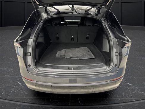 Used 2025 Jeep Wagoneer S Launch Edition image 15