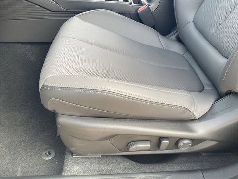 New 2026 Subaru Outback Limited image 16